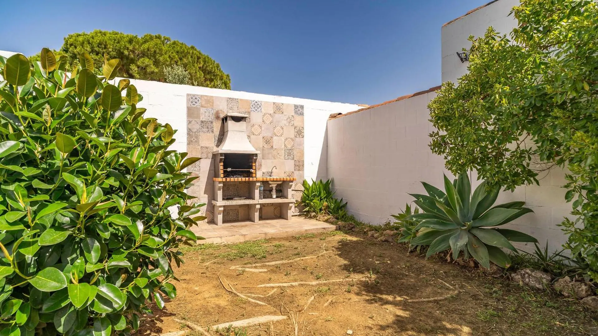 Holiday home Nice Home In Chiclana De La Fronter Chiclana de la Frontera