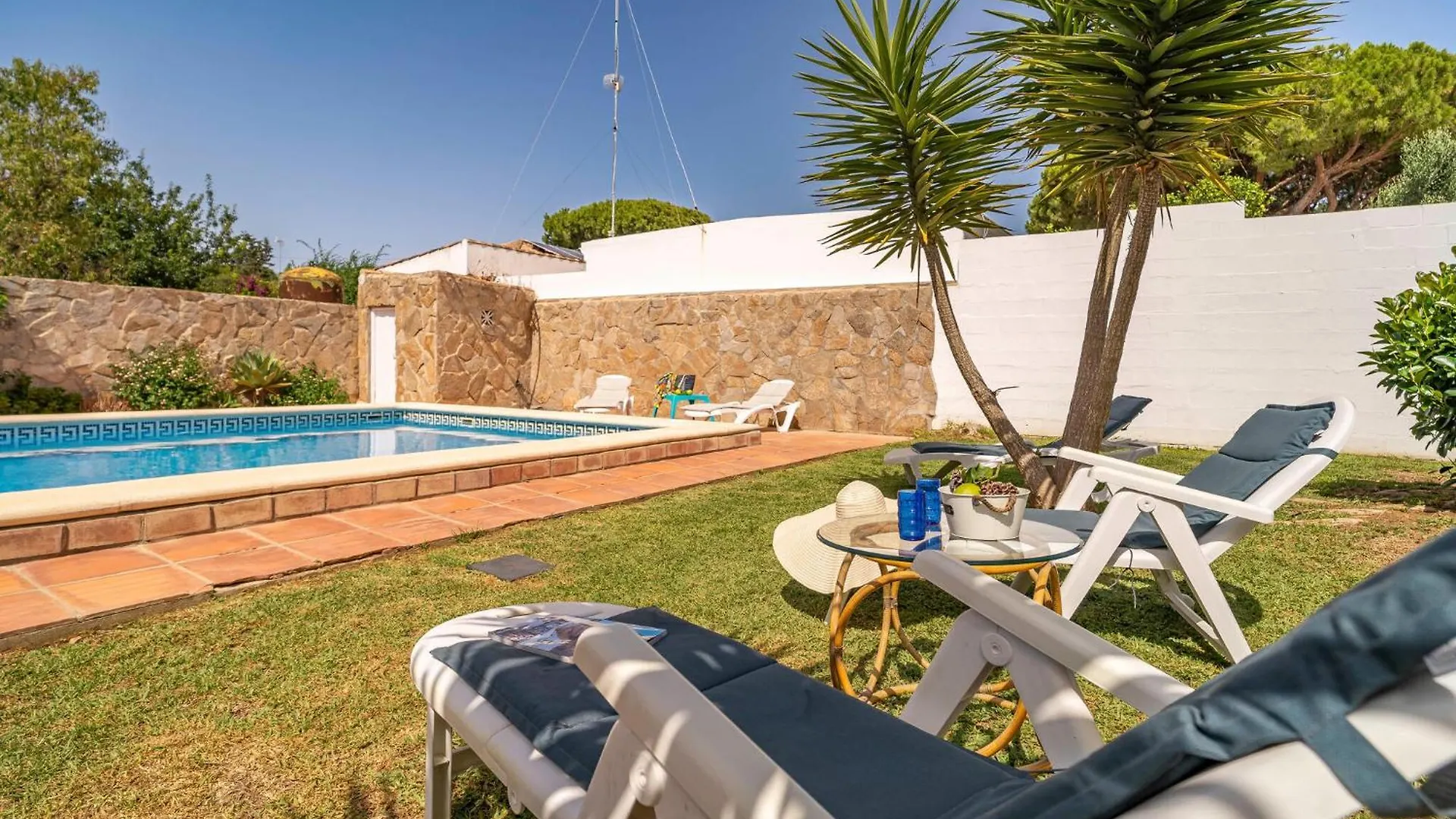 Nice Home In Chiclana De La Fronter Chiclana de la Frontera Holiday home